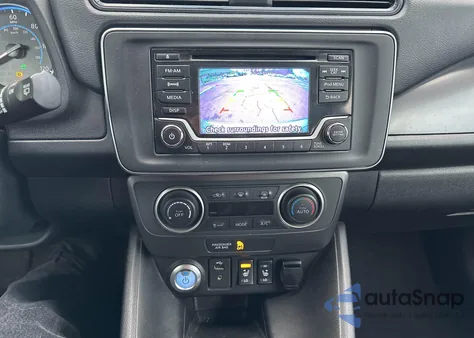 2019 Nissan Leaf S z USA, uszkodzony, nr VIN 1N4AZ1CP5KC309480